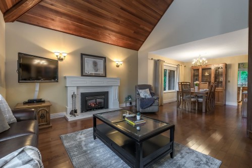 15336 Killarney Close, Surrey, BC 