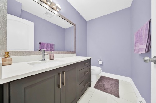 10902 84 Avenue, Delta, BC 