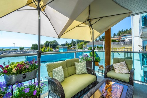 504-14955 Victoria Avenue, White Rock, BC 