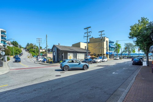 504-14955 Victoria Avenue, White Rock, BC 