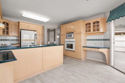 9-31445 Ridgeview Drive, Abbotsford, BC 