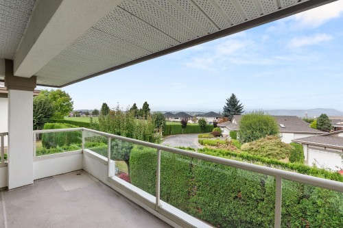 9-31445 Ridgeview Drive, Abbotsford, BC 