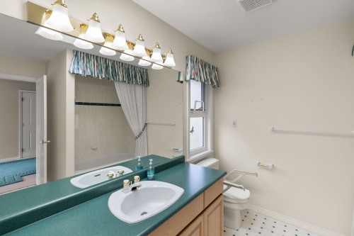 9-31445 Ridgeview Drive, Abbotsford, BC 