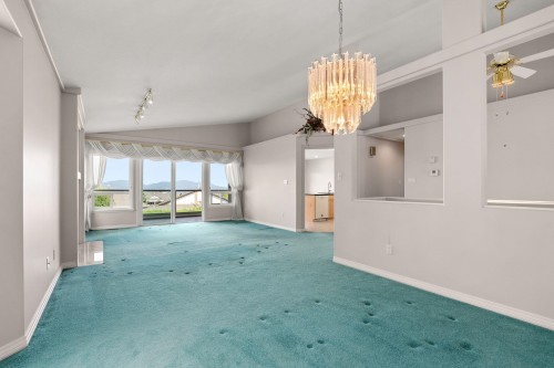 9-31445 Ridgeview Drive, Abbotsford, BC 