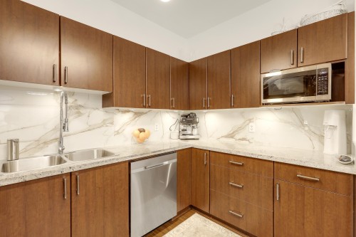 304-19830 56 Avenue, Langley, BC 