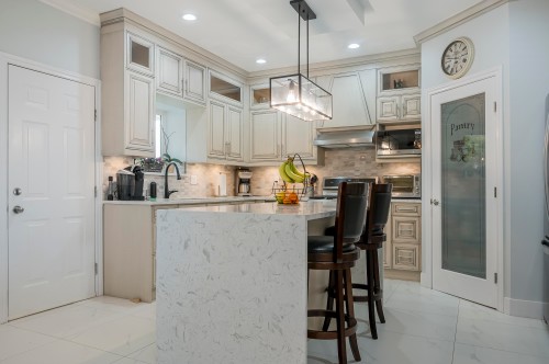 6758 150 Street, Surrey, BC 