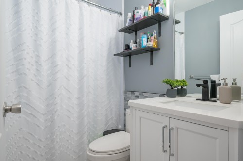 6758 150 Street, Surrey, BC 