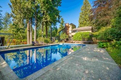 14450 34 Avenue  Surrey, BC V4P 3L2