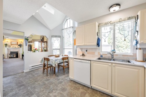 408-5646 200 Street, Langley, BC 