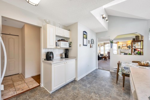 408-5646 200 Street, Langley, BC 