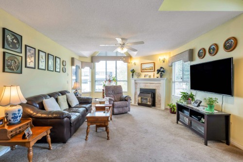 408-5646 200 Street, Langley, BC 