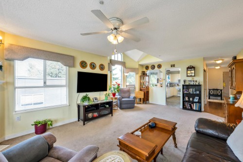 408-5646 200 Street, Langley, BC 