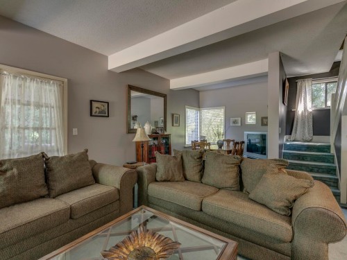 8153 River Road S, Mission, BC 