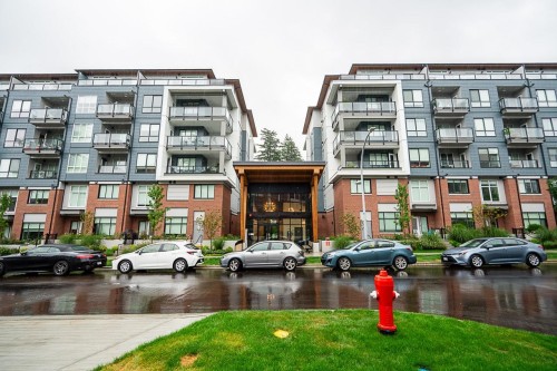 608-3528 146A Street, Surrey, BC 