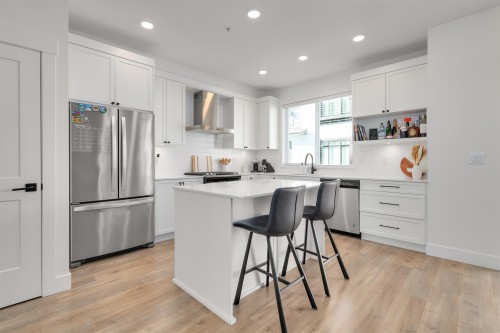 20-6897 201 Street, Langley, BC 