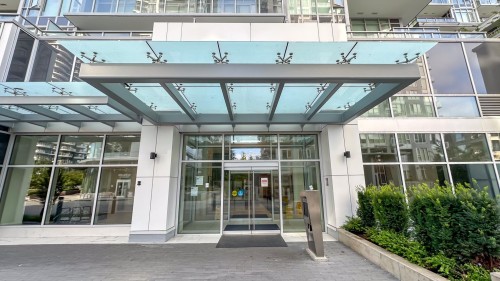 2211-13350 Central Avenue  Surrey, BC V3T 0S1