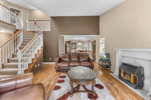 9291 158 Street, Surrey, BC 