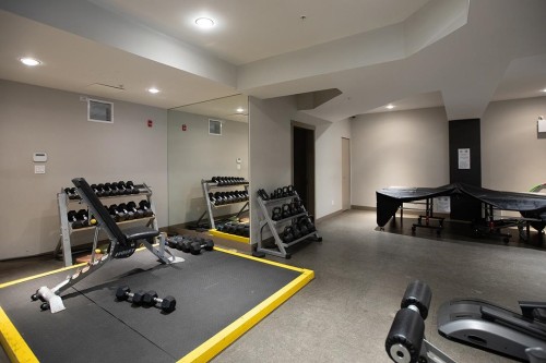 521-13728 108 Avenue, Surrey, BC 