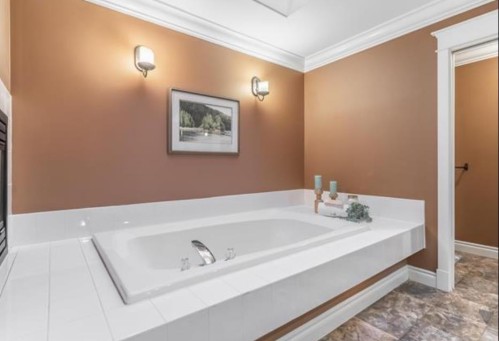 25754 82 Avenue, Langley, BC 