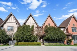 16447 24 Avenue  Surrey, BC V3Z 0V8