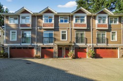 38-2689 Parkway Drive  Surrey, BC V4P 0C3