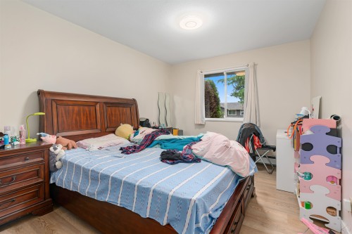 13139 14 Avenue, Surrey, BC 