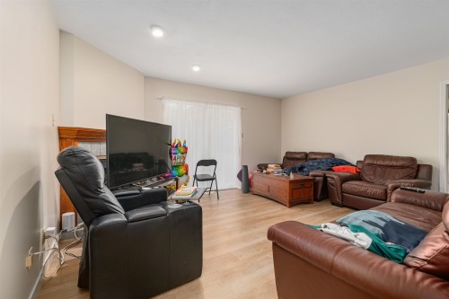 13139 14 Avenue, Surrey, BC 