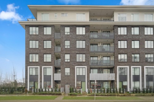 111-15848 Fraser Highway  Surrey, BC V4N 6X6