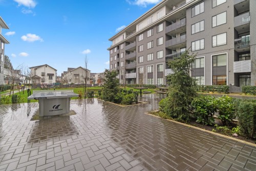111-15848 Fraser Highway, Surrey, BC 