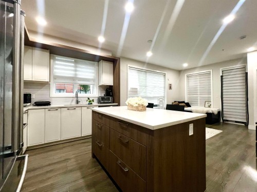 113-11501 84 Avenue, Delta, BC 