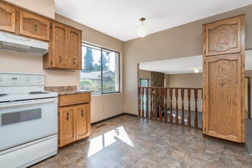 2080 156A Street, Surrey, BC 