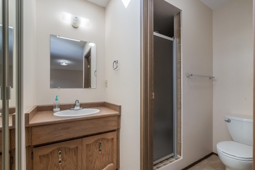 2080 156A Street, Surrey, BC 