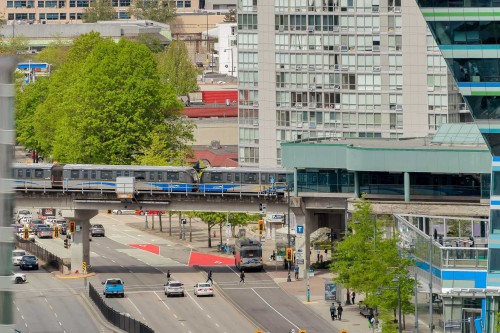 1808-9675 King George Boulevard, Surrey, BC 