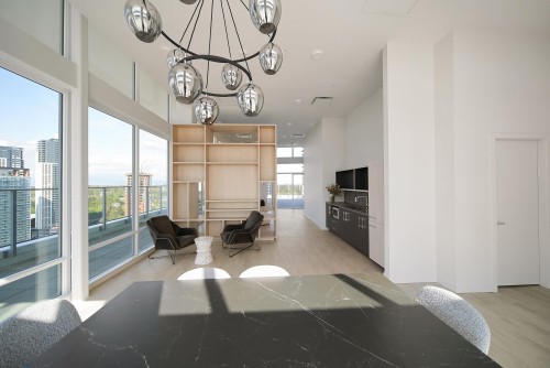 1808-9675 King George Boulevard, Surrey, BC 