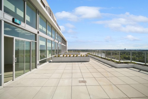 1808-9675 King George Boulevard, Surrey, BC 