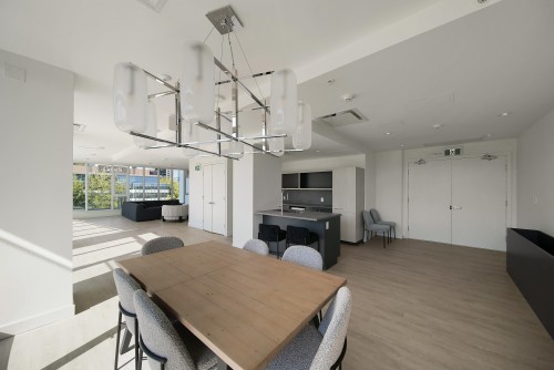 1808-9675 King George Boulevard, Surrey, BC 