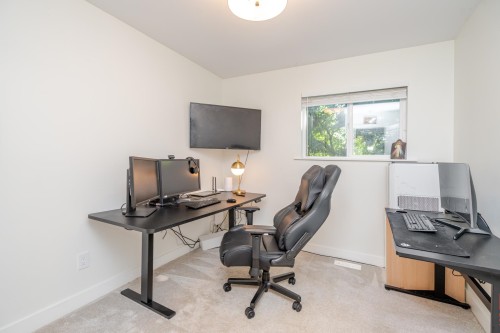 8528 Dunn Street, Mission, BC 