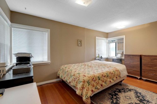 2374 Hillside Drive, Abbotsford, BC 