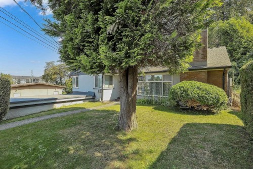 2374 Hillside Drive, Abbotsford, BC 