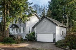 2789 Cranley Drive  Surrey, BC V4P 1E2