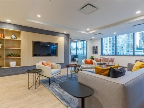 302-10448 University Drive, Surrey, BC 