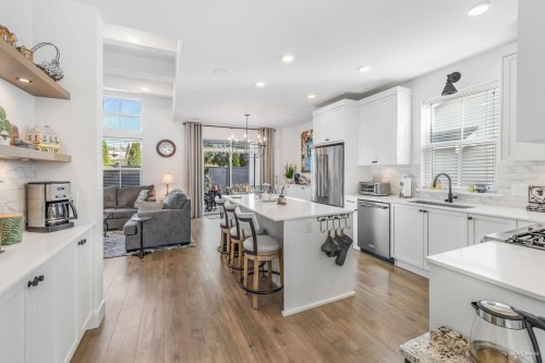 2-5528 148 Street, Surrey, BC 