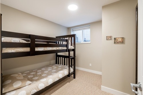 16448 59A Avenue, Surrey, BC 