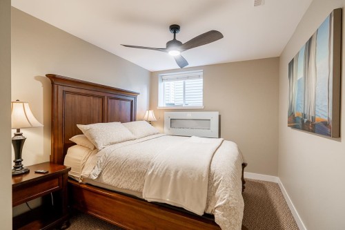 16448 59A Avenue, Surrey, BC 