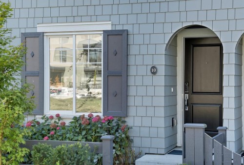 10-15778 85 Avenue  Surrey, BC V4N 6W8