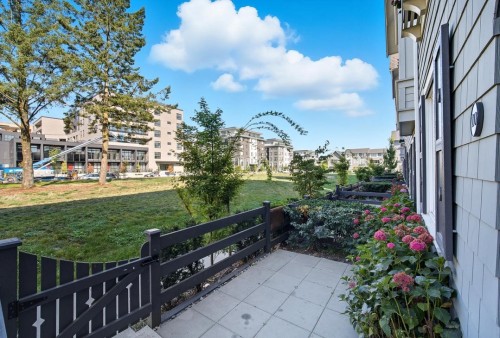 10-15778 85 Avenue, Surrey, BC 