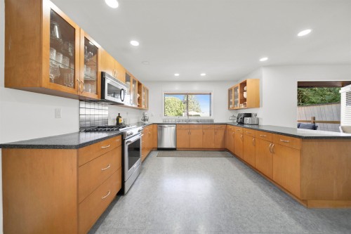 11473 Royal Crescent, Surrey, BC 