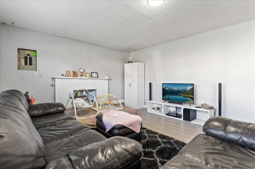 1943 Catalina Crescent, Abbotsford, BC 