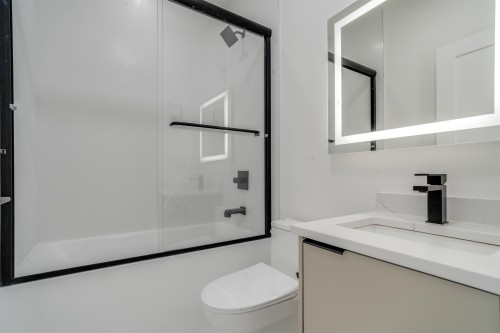 22-8335 115 Street, Delta, BC 