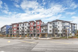 122-13788 76 Avenue  Surrey, BC V3W 8J5